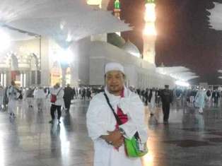 Umroh dan Haji Plus Pondok Tasbih Pondok Pesantren Thoriqoh Ikhwanul Qalam